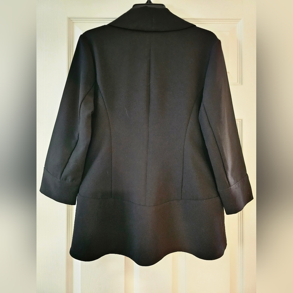 Black Harlowe and Graham blazer M